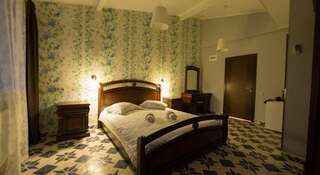 Гостиница Резиденция Утриш Сукко Двухместный номер «Комфорт» с 1 кроватью или 2 отдельными кроватями-1